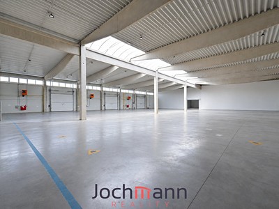 Pronájem komerčního prostoru, 2 660 m² (2 z 24)
