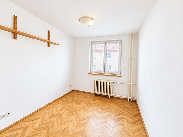Prodej bytu 3+1, 56 m² (10 z 17)