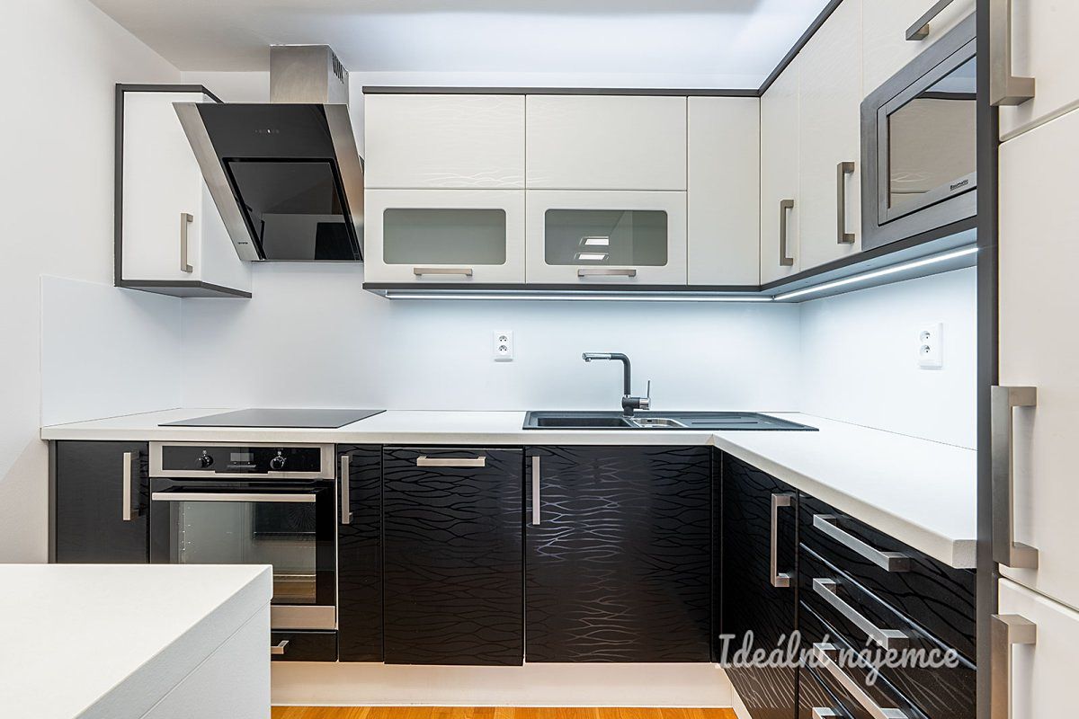 Pronájem bytu 2+kk 64 m²