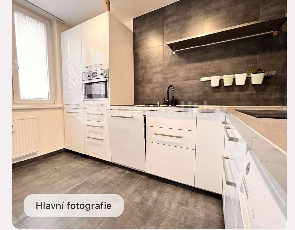 Prodej bytu 2+1 45 m², Ostrava – fotka 1 z 3
