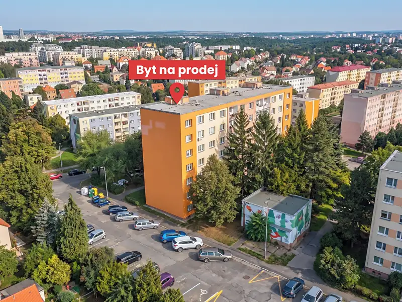Prodej bytu 3+1 67 m², Praha – náhled fotky 1