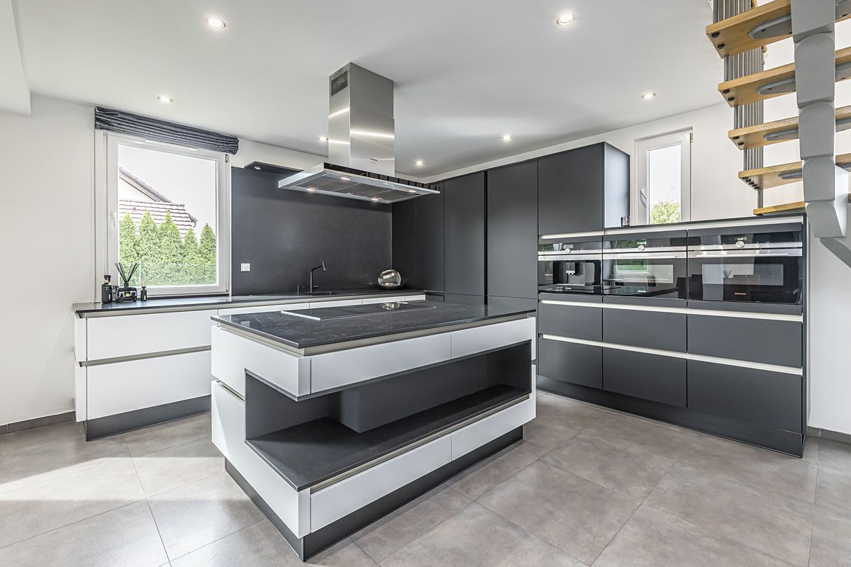 Prodej rodinného domu 155 m², pozemek 740 m² – fotografie 3