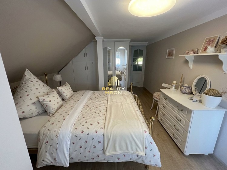 Prodej domu, 250 m² (7 z 20)