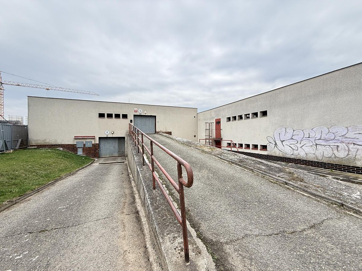 Pronájem garáže 22 m²