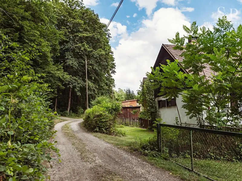 Prodej chaty 50 m², pozemek 442 m², Horní Bezděkov – náhled fotky 1