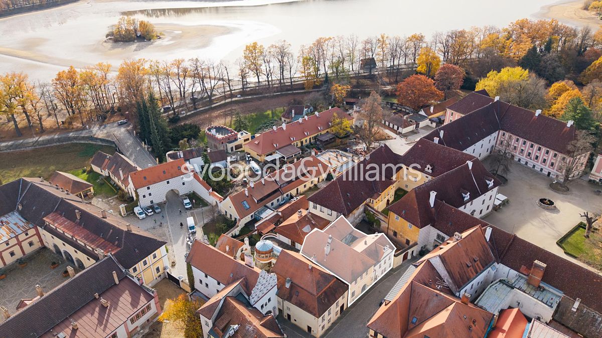 Prodej ubytovacího zařízení 595 m²