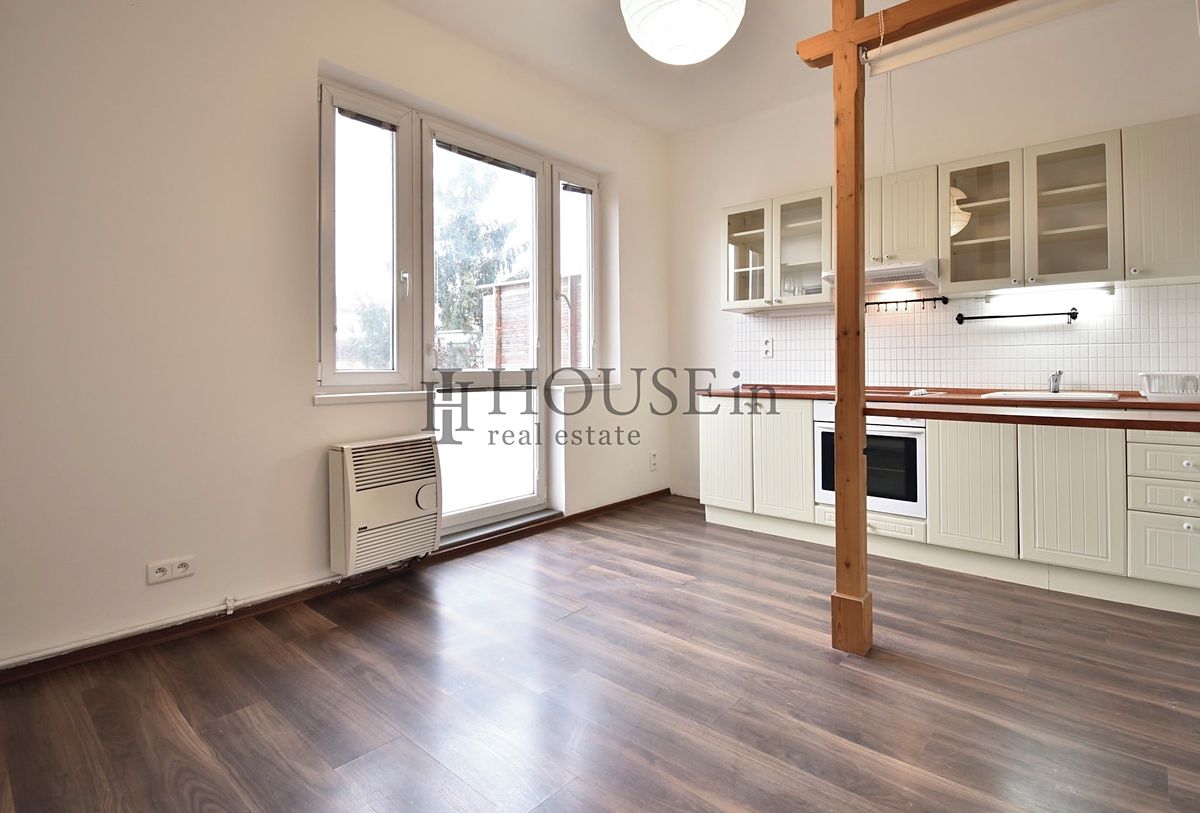 Pronájem bytu 2+kk 40 m² – fotografie 5