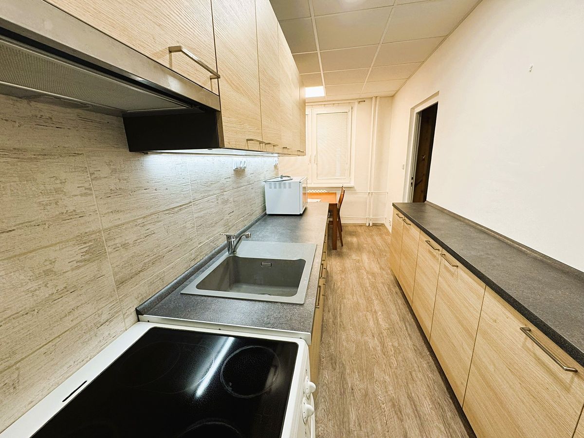 Pronájem bytu 3+1 73 m² – fotografie 5