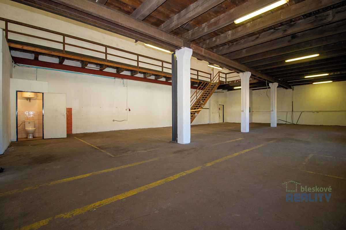 Pronájem skladového prostoru 525 m² – fotografie 5