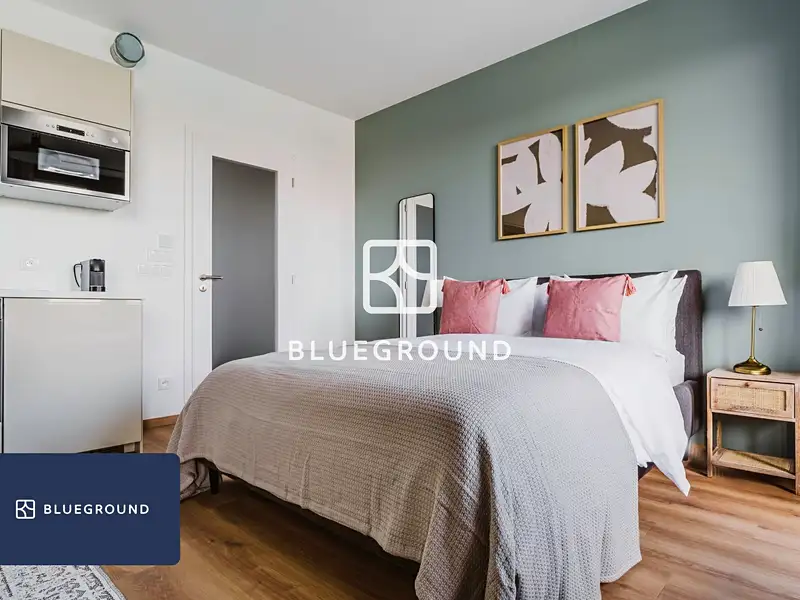 Pronájem bytu 1+kk 32 m², Praha – náhled fotky 2