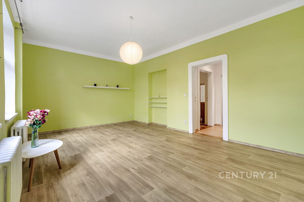 Prodej rodinného domu 150 m², pozemek 723 m² – fotografie 3