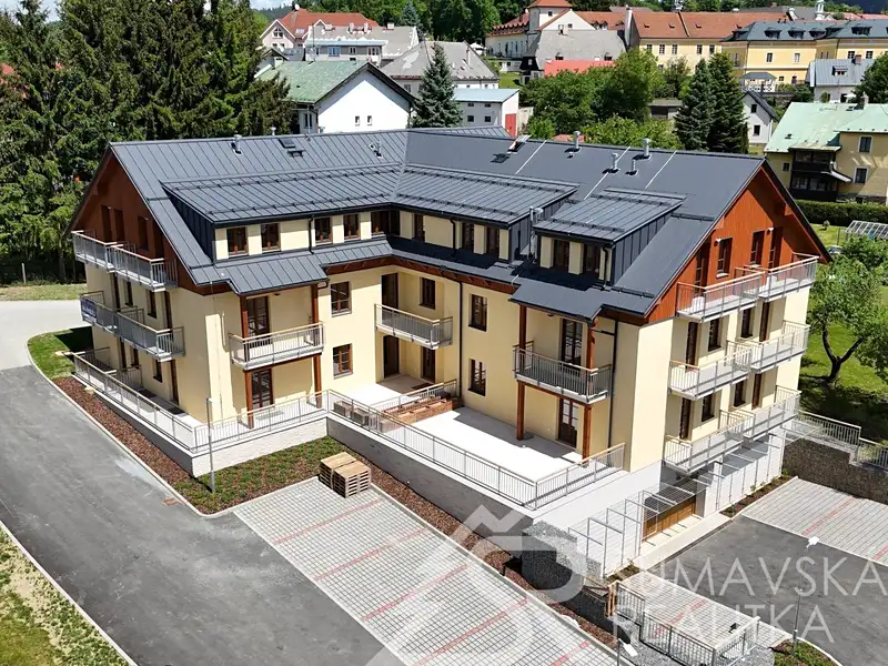 Prodej bytu 2+kk 41 m², Kašperské Hory – náhled fotky 1