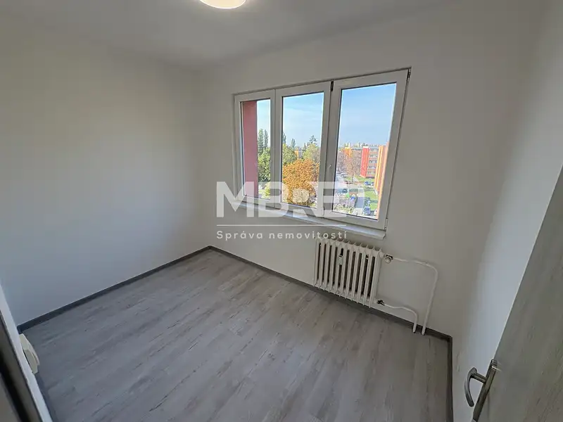 Pronájem bytu 3+1 57 m², Karviná – náhled fotky 3