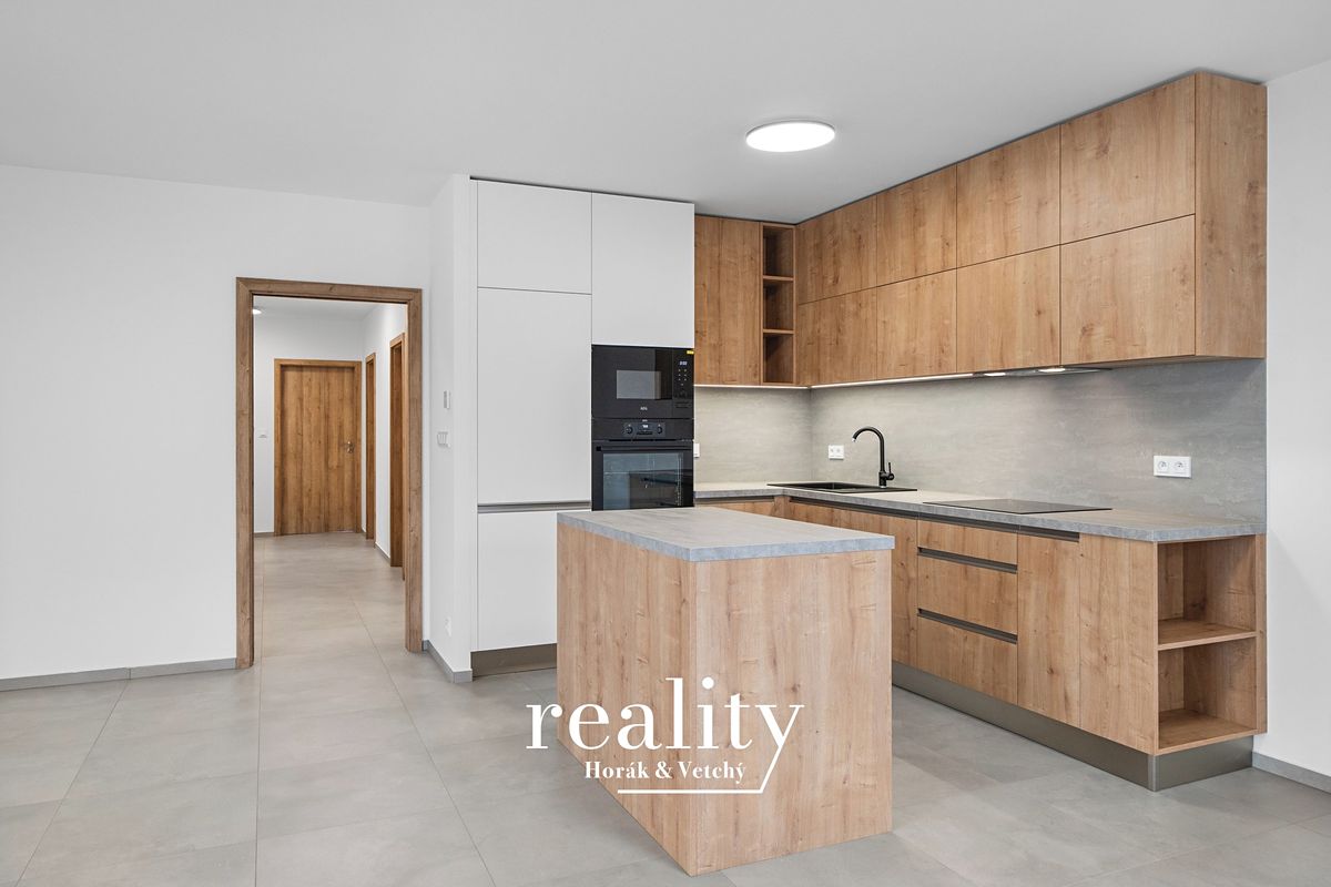 Pronájem rodinného domu 100 m², pozemek 311 m² – fotografie 5