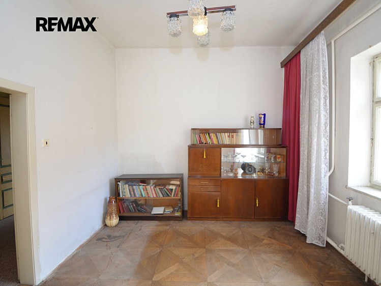 Комерційне приміщення на продаж, 90 м² (27 з 52)