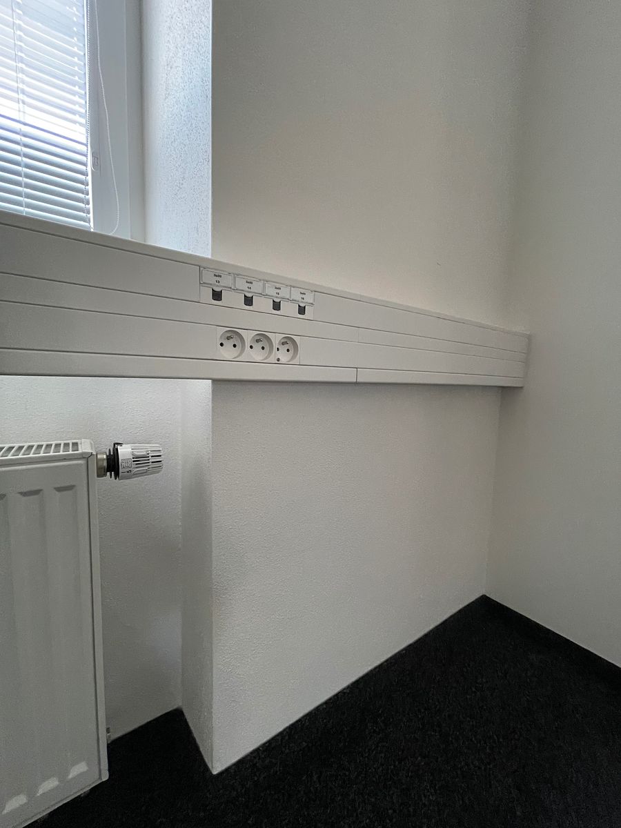 Pronájem kanceláře 20 m² – fotografie 3