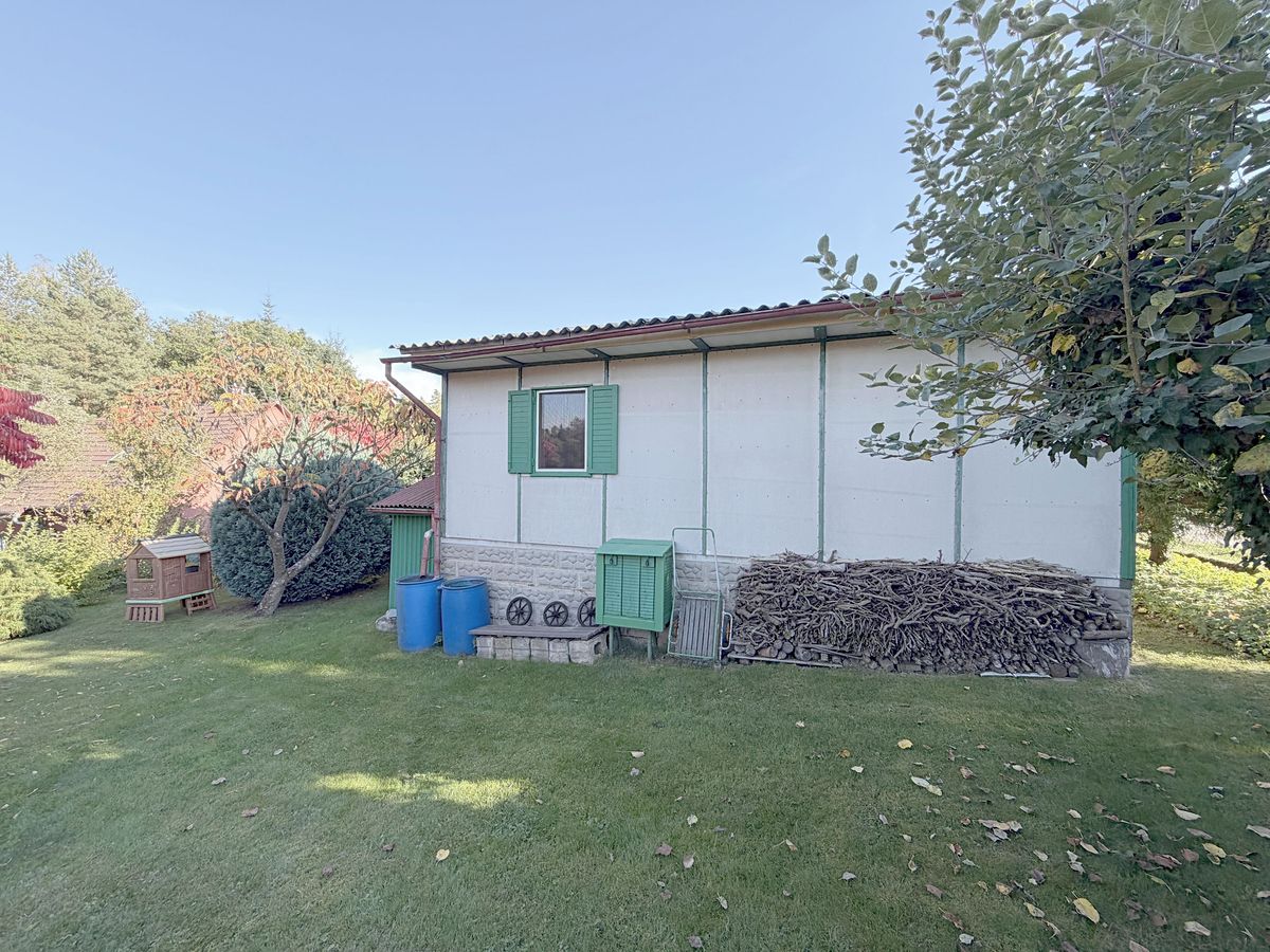 Prodej chaty 34 m², pozemek 521 m² – fotografie 2