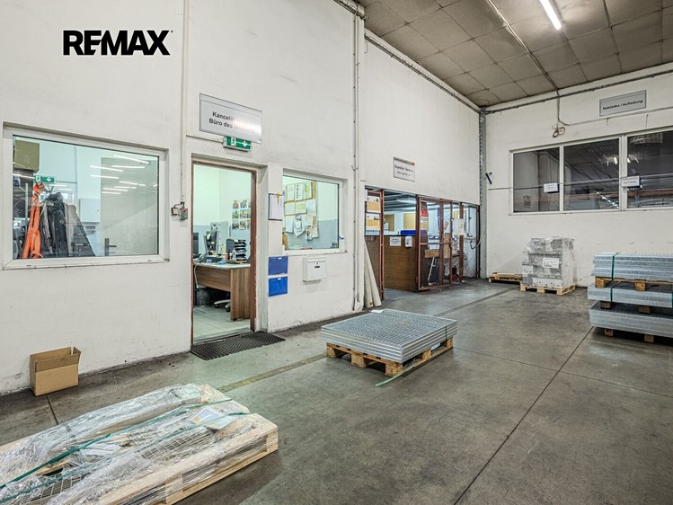 Prodej komerčního prostoru, 9 469 m² (9 z 27)