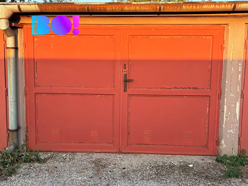Prodej garáže 15 m², Brno – náhled fotky 1