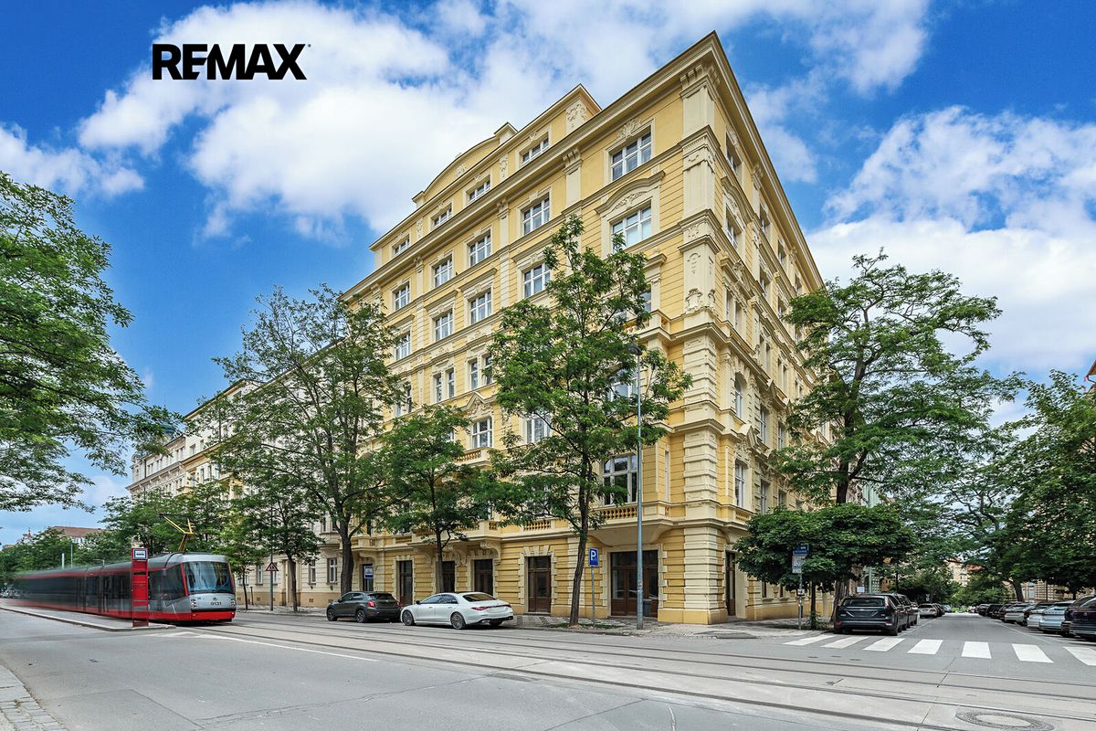 Prodej bytu 2+kk 57 m², Praha – fotka 1 z 3