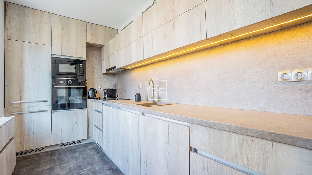 Prodej bytu 3+kk 72 m²