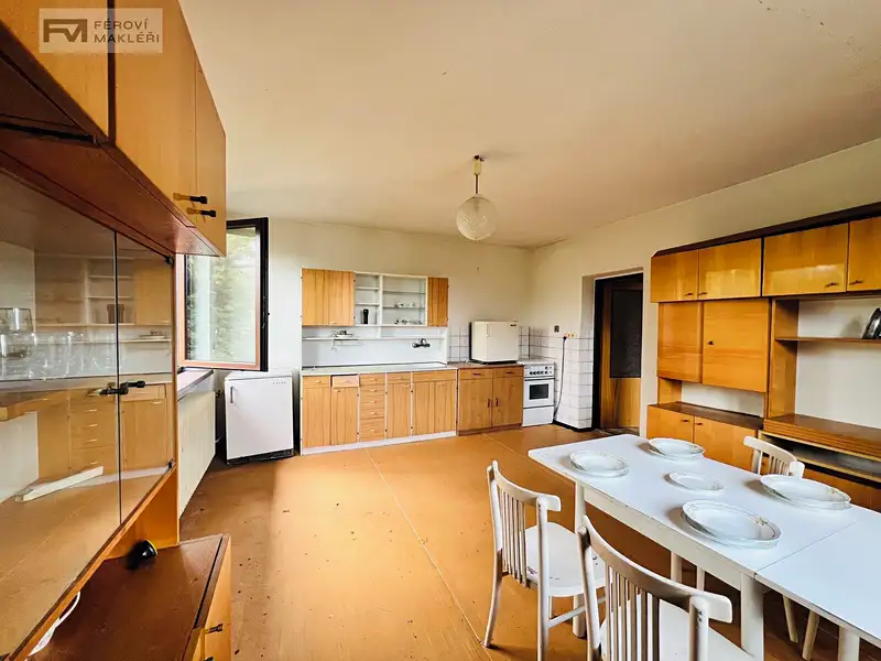 Prodej rodinného domu 175 m², pozemek 2290 m², Dolní Domaslavice – náhled fotky 3