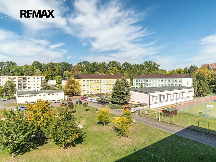 Квартира 2+1 на продаж, 53 м² (23 з 24)
