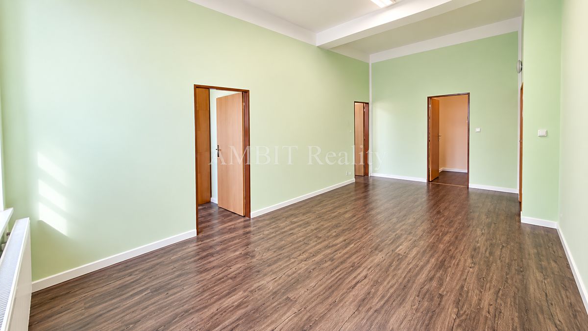 Pronájem kanceláře 80 m² – fotografie 3