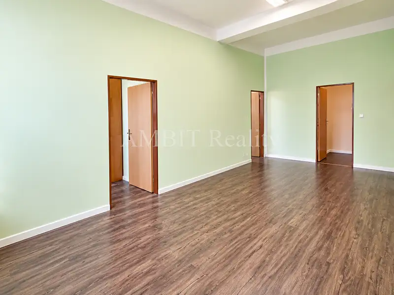 Pronájem kanceláře 80 m², Praha – náhled fotky 3