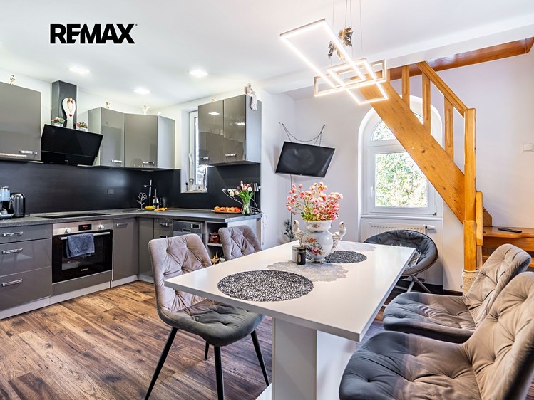 Квартира 3+kk на продаж, 52 м² (2 з 9)