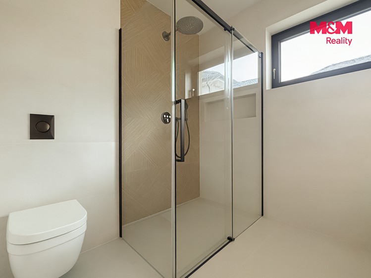 Prodej domu, 216 m² (10 z 30)