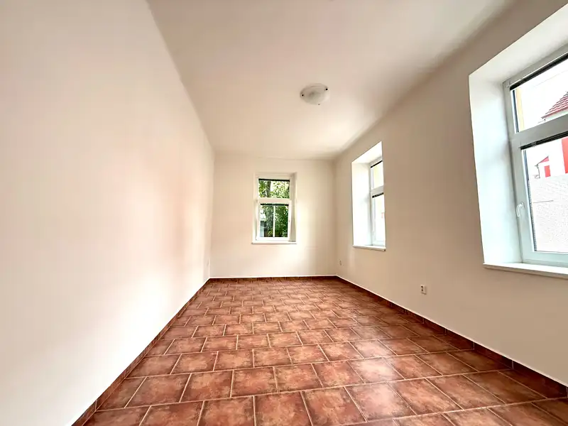 Pronájem bytu 2+1 55 m², České Budějovice – náhled fotky 2