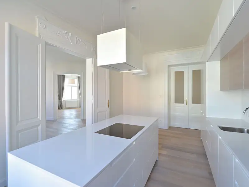 Pronájem bytu 3+1 137 m², Praha – náhled fotky 2