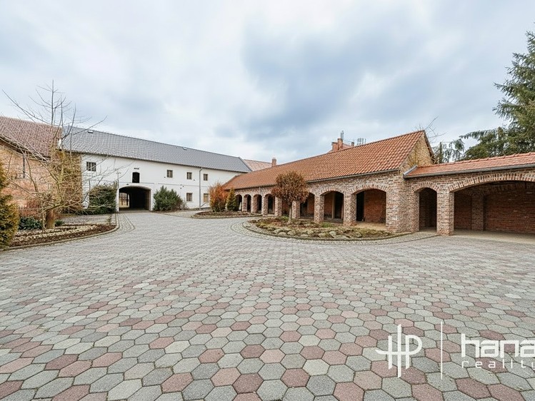 Комерційне приміщення на продаж, 521 м² (3 з 39)