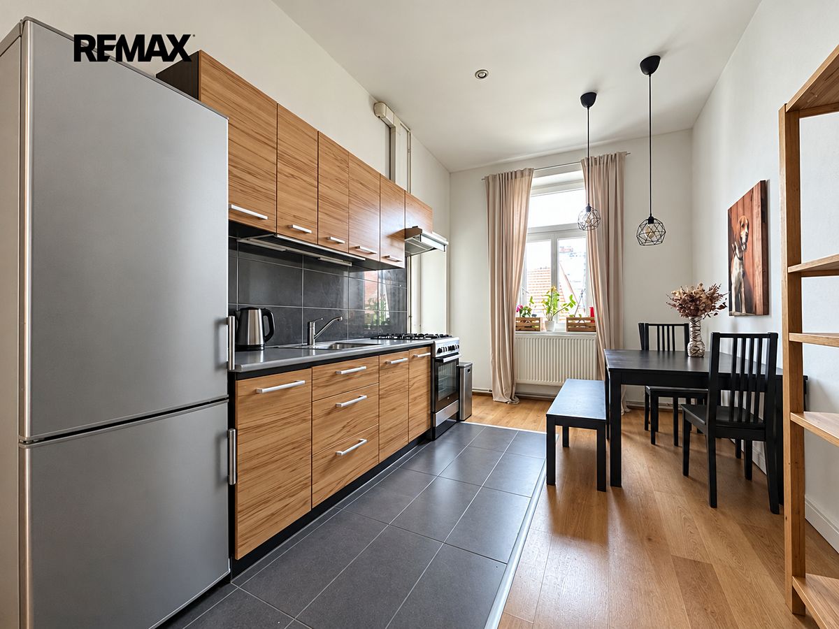 Pronájem bytu 2+1 65 m², Plzeň – fotka 1 z 3