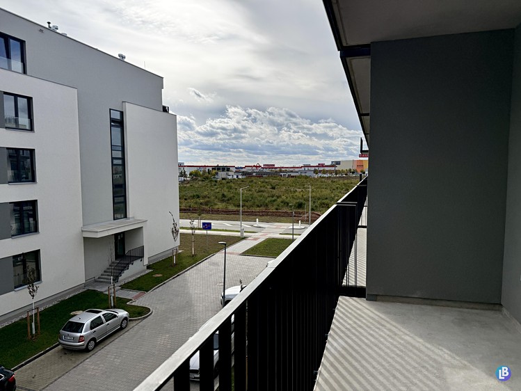 Pronájem bytu 1+kk, 35 m² (10 z 15)