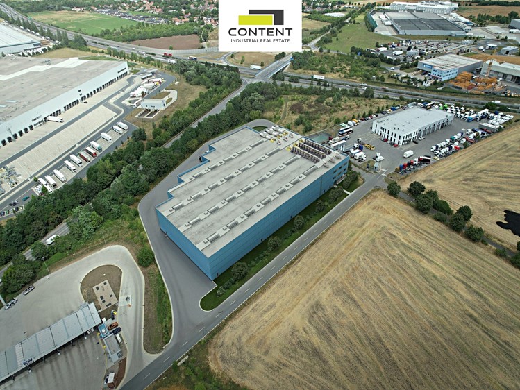 Pronájem komerčního prostoru, 7 600 m² (8 z 12)