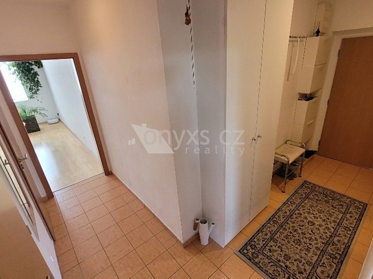 Prodej bytu 2+kk, 64 m² (14 z 27)