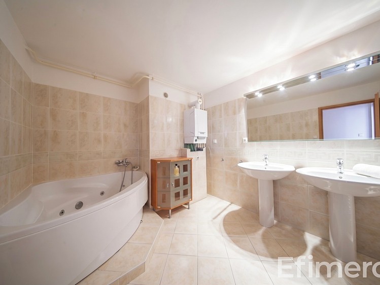 Wohnung 4+1 zum Kauf, 146 m² (12 von 19)