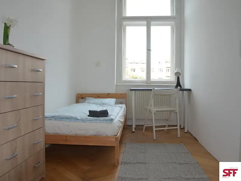 Pronájem bytu pokoje 10 m², Praha – náhled fotky 1