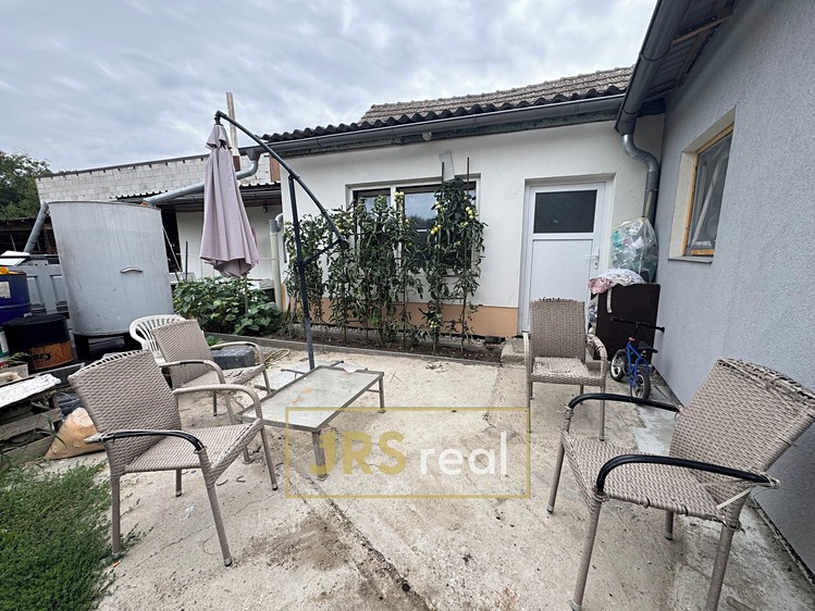 Квартира 1+kk в оренду, 30 м² (2 з 8)