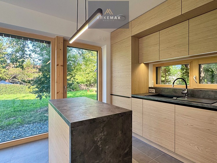 Будинок на продаж, 130 м² (8 з 33)