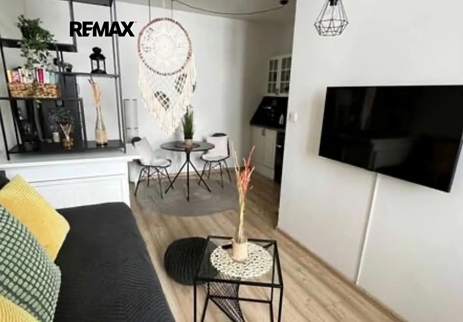 Pronájem bytu 1+kk 23 m²