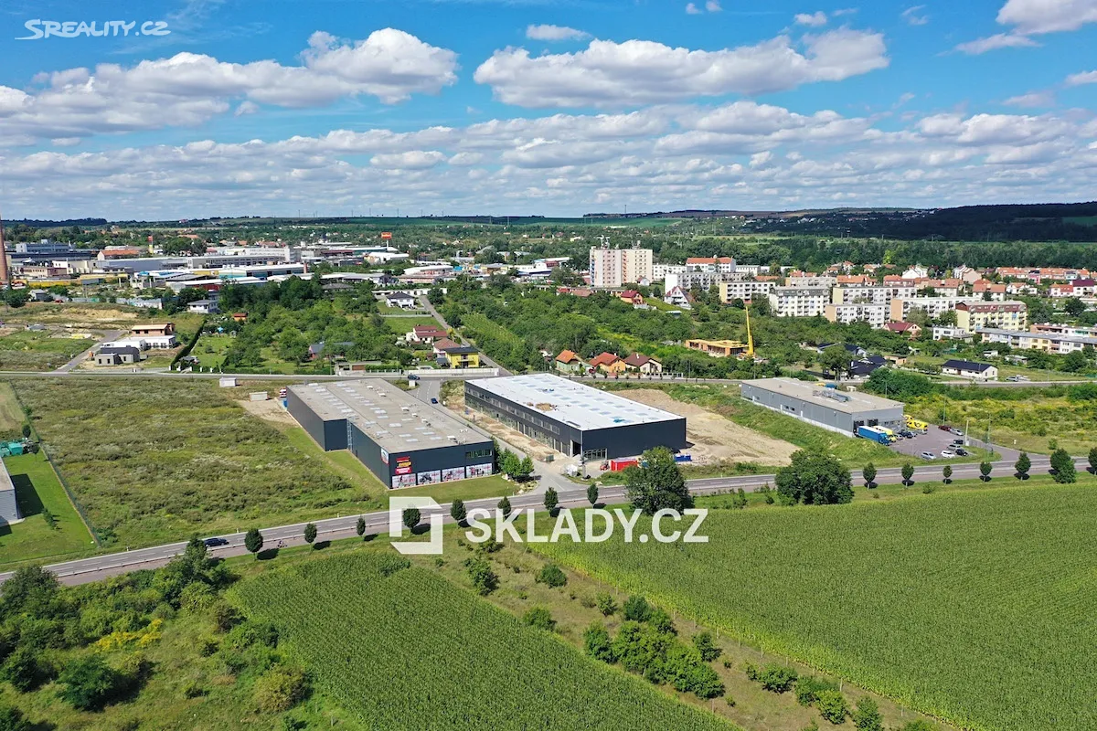 Pronájem skladového prostoru 4000 m²