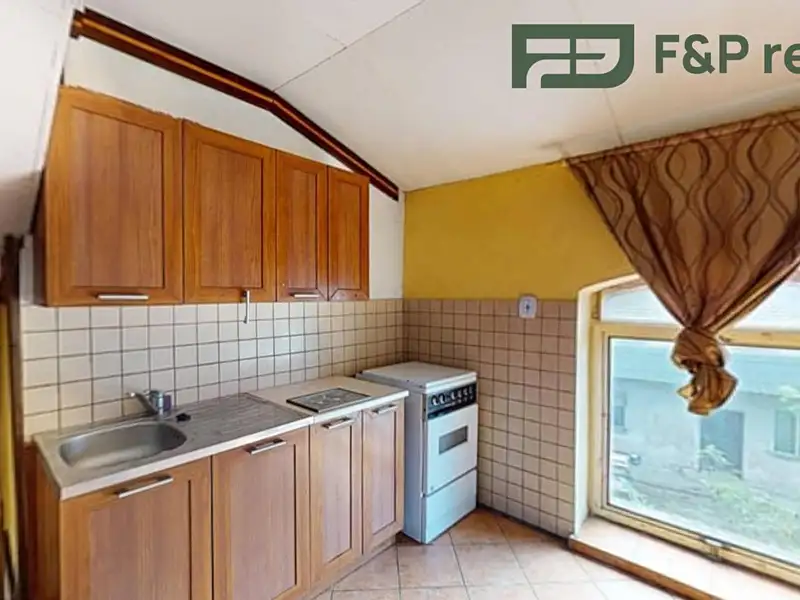 Prodej bytu 3+1 900 m², Lukavice – náhled fotky 3