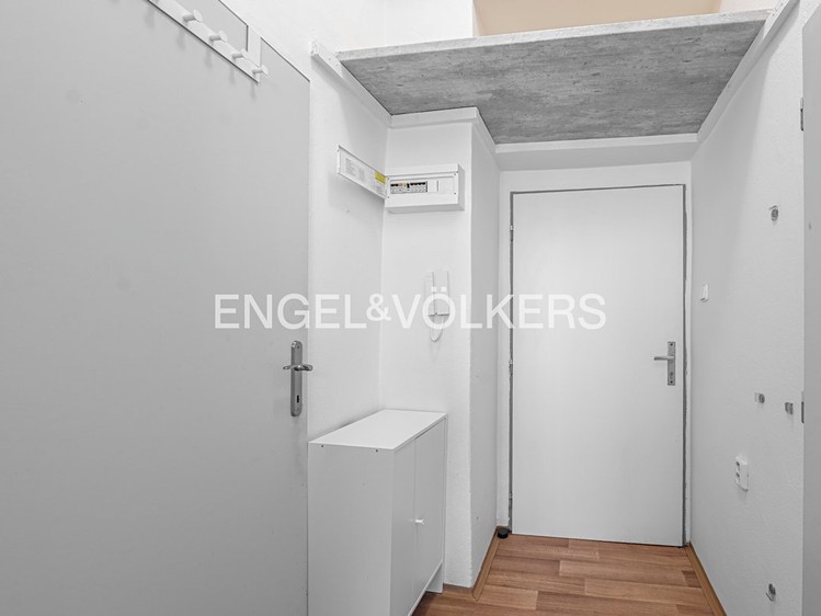 Квартира 1+kk в оренду, 24 м² (5 з 5)