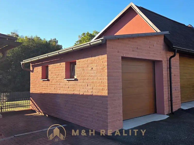 Pronájem garáže 18 m², Čeladná – náhled fotky 1