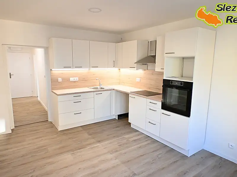 Pronájem bytu 3+1 84 m², Brušperk – náhled fotky 2