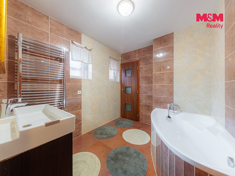 Будинок на продаж, 160 м² (8 з 27)