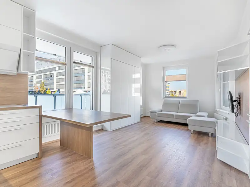 Prodej bytu 2+kk 56 m², Praha – náhled fotky 3